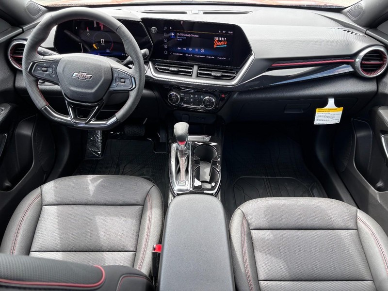 Chevrolet Trax Vehicle Full-screen Gallery Image 6