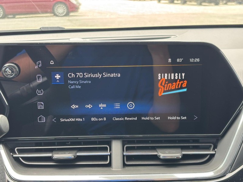 Chevrolet Trax Vehicle Full-screen Gallery Image 15