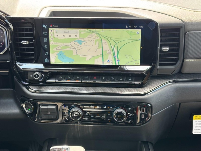 Chevrolet Silverado 1500 Vehicle Full-screen Gallery Image 8