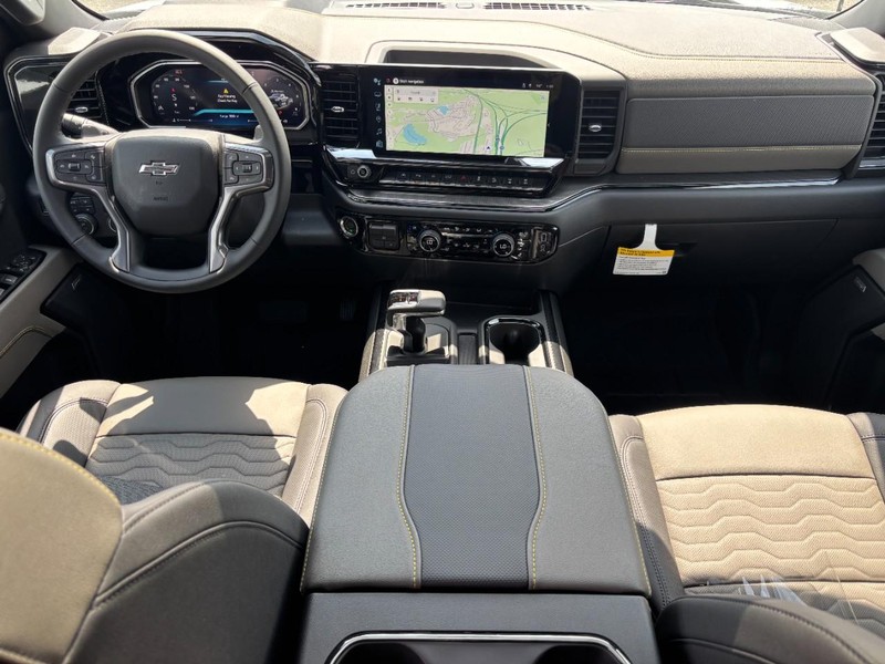 Chevrolet Silverado 1500 Vehicle Full-screen Gallery Image 6