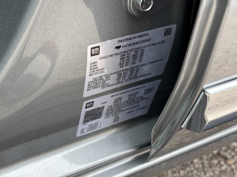Chevrolet Silverado 1500 Vehicle Full-screen Gallery Image 20