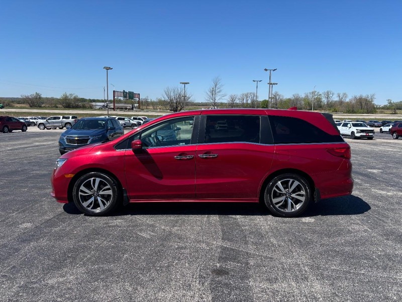 Honda Odyssey Vehicle Full-screen Gallery Image 02