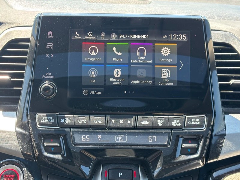 Honda Odyssey Vehicle Full-screen Gallery Image 22