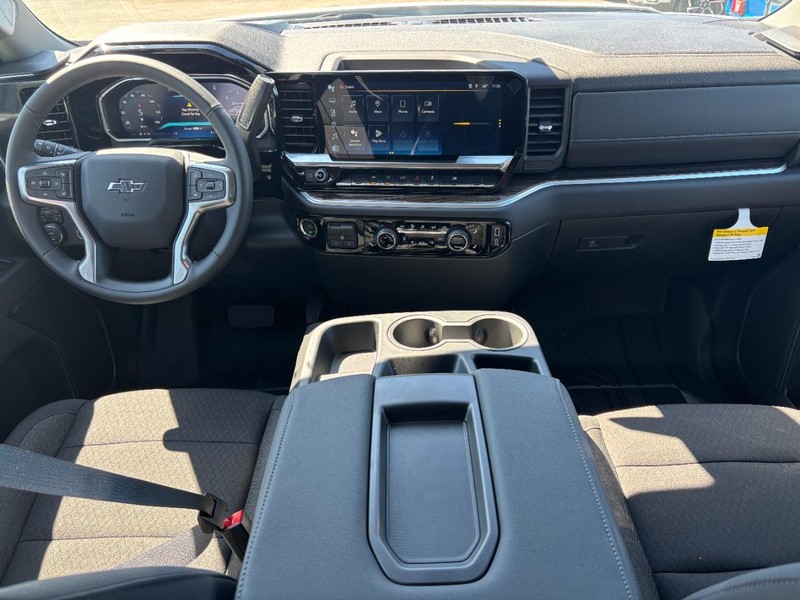 Chevrolet Silverado 1500 Vehicle Full-screen Gallery Image 6