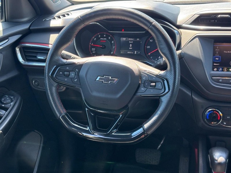 Chevrolet TrailBlazer Vehicle Full-screen Gallery Image 12