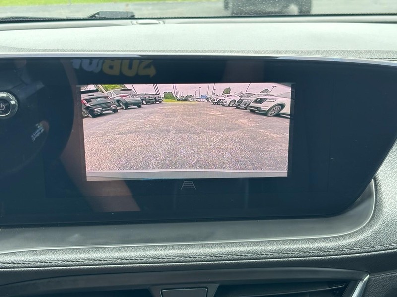 Buick Encore GX Vehicle Full-screen Gallery Image 21