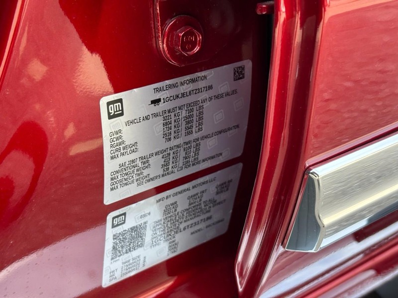 Chevrolet Silverado 1500 Vehicle Full-screen Gallery Image 20
