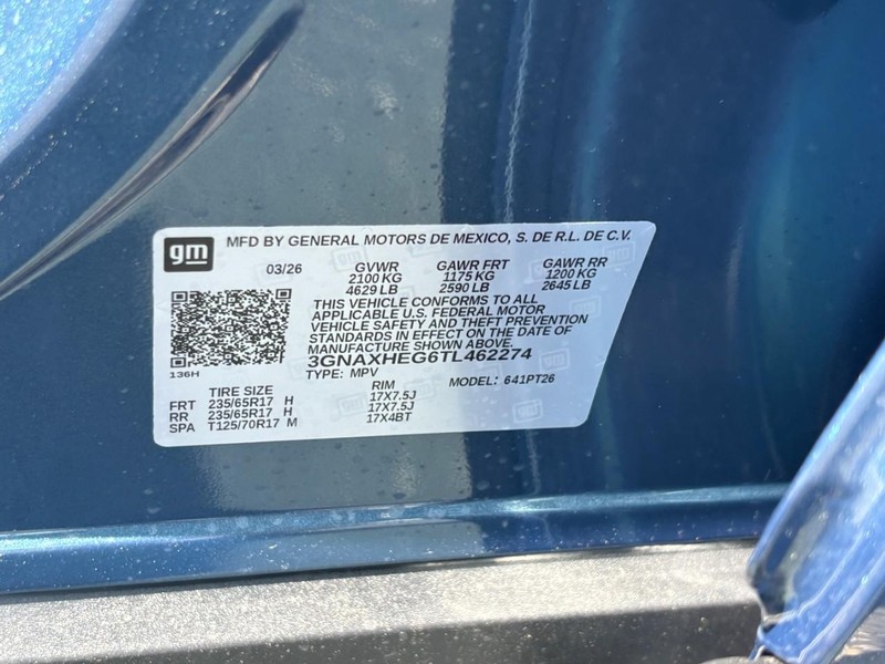 Chevrolet Equinox Vehicle Full-screen Gallery Image 19