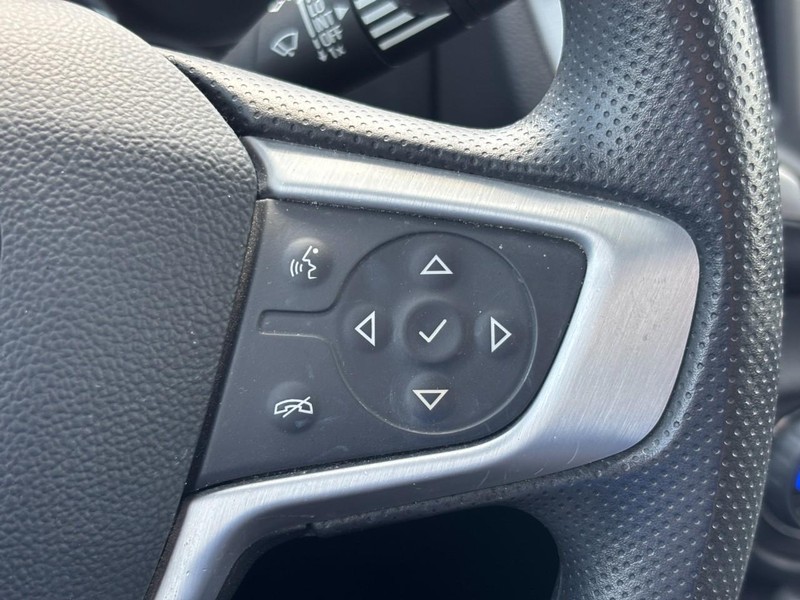 GMC Terrain Vehicle Full-screen Gallery Image 18