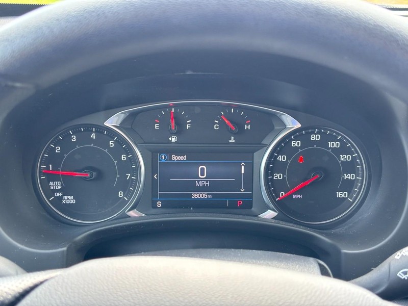 GMC Terrain Vehicle Full-screen Gallery Image 19