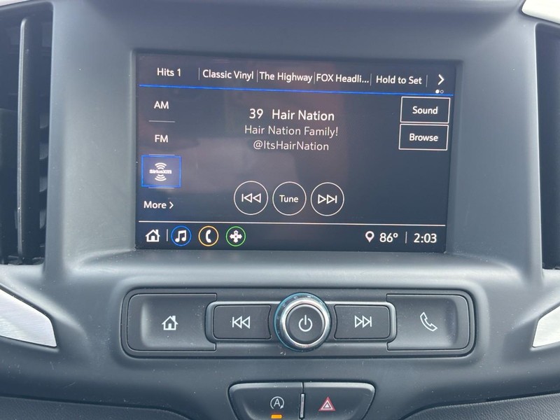 GMC Terrain Vehicle Full-screen Gallery Image 20