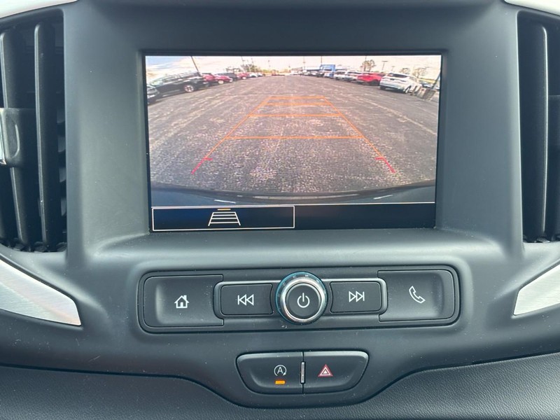 GMC Terrain Vehicle Full-screen Gallery Image 21