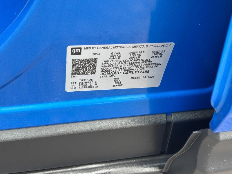 Chevrolet Equinox Vehicle Full-screen Gallery Image 23
