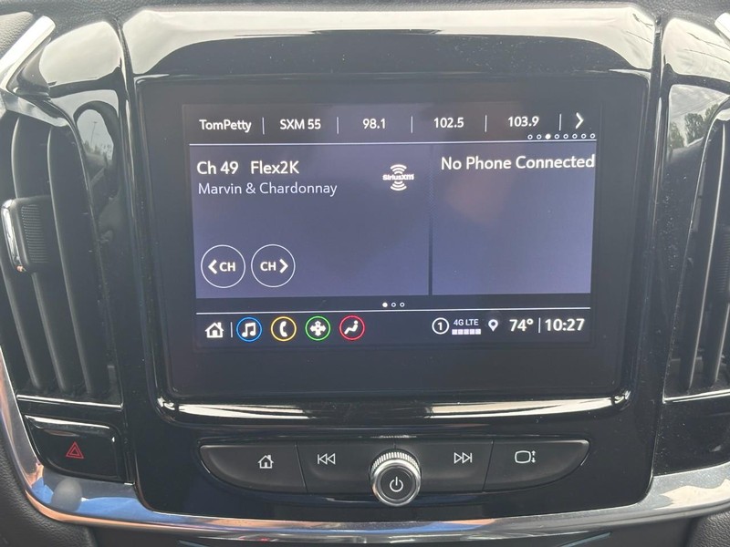 Chevrolet Traverse Vehicle Full-screen Gallery Image 21