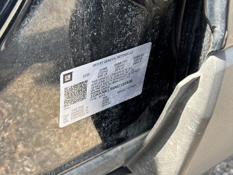 GMC Acadia Vehicle Full-screen Gallery Image 24