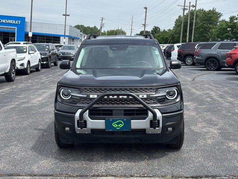 Ford Bronco Sport Vehicle Full-screen Gallery Image 8