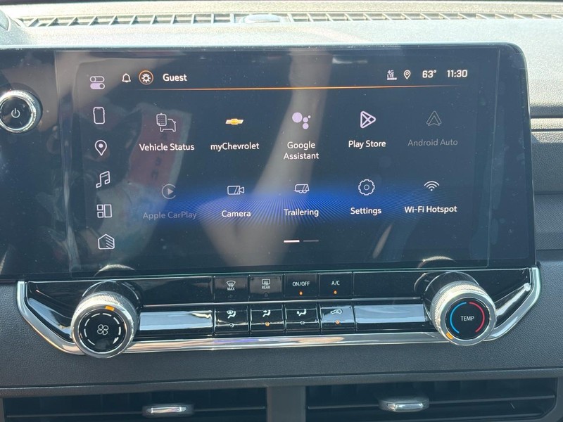 Chevrolet Colorado Vehicle Full-screen Gallery Image 15