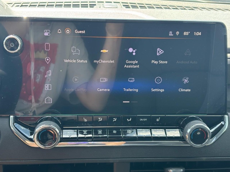 Chevrolet Colorado Vehicle Full-screen Gallery Image 15
