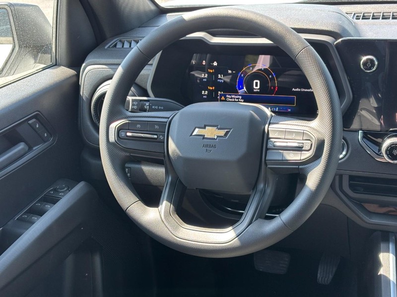 Chevrolet Colorado Vehicle Full-screen Gallery Image 7