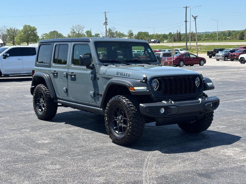 Jeep Wrangler Vehicle Full-screen Gallery Image 7