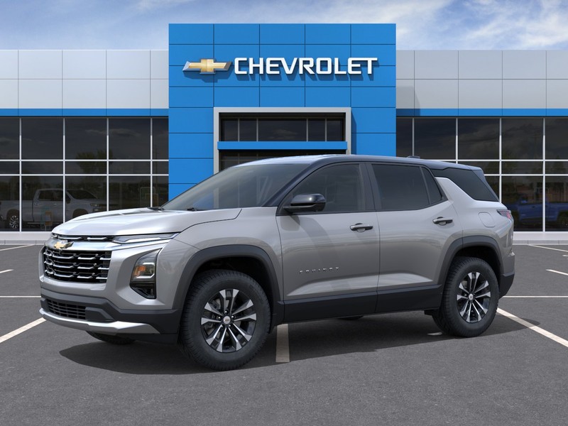 Chevrolet Equinox Vehicle Full-screen Gallery Image 2