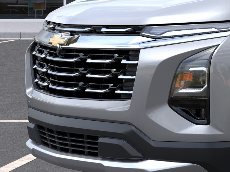 Chevrolet Equinox Vehicle Full-screen Gallery Image 13
