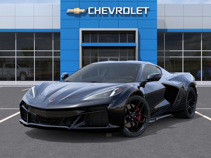 Chevrolet Corvette Vehicle Full-screen Gallery Image 6