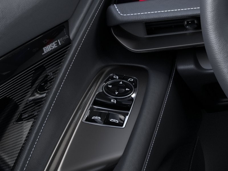 Chevrolet Corvette Vehicle Full-screen Gallery Image 22