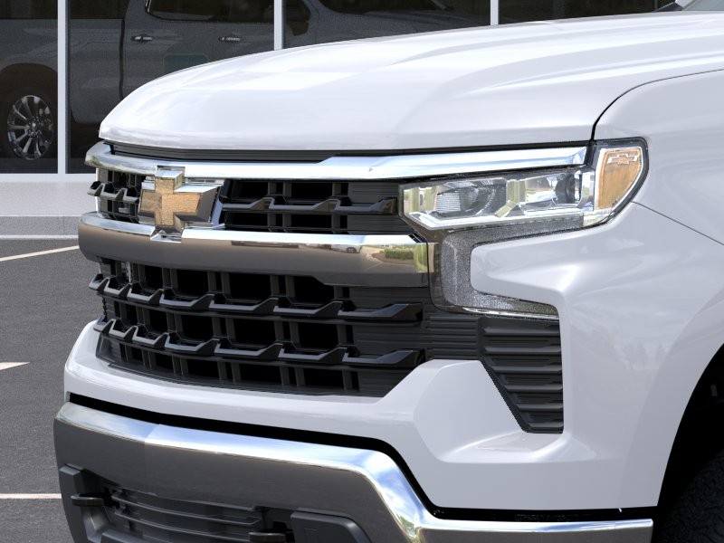 Chevrolet Silverado 1500 Vehicle Full-screen Gallery Image 13