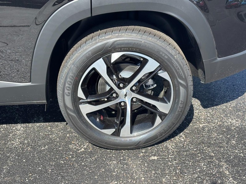 Chevrolet Trax Vehicle Full-screen Gallery Image 4