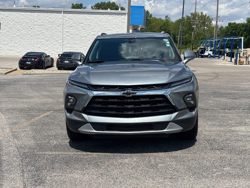 Chevrolet Blazer Vehicle Full-screen Gallery Image 08