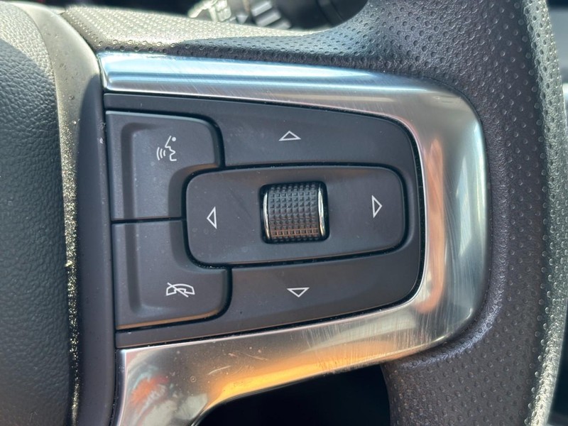 Chevrolet Blazer Vehicle Full-screen Gallery Image 18