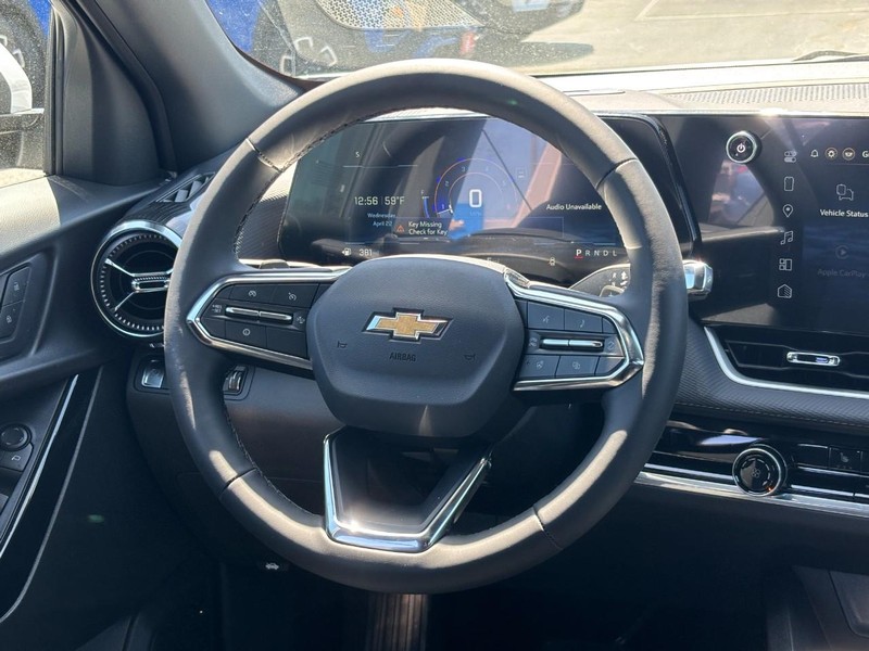 Chevrolet Equinox Vehicle Full-screen Gallery Image 7