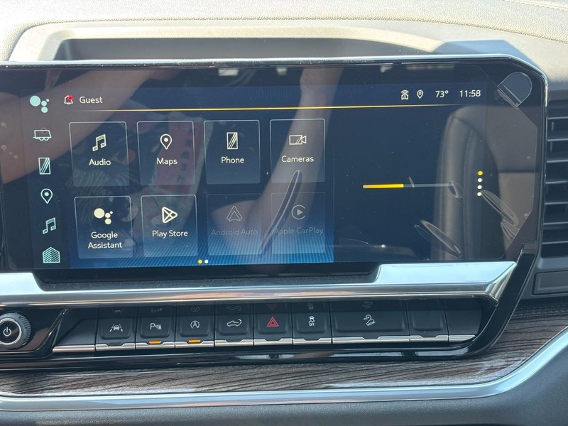 Chevrolet Silverado 1500 Vehicle Full-screen Gallery Image 15