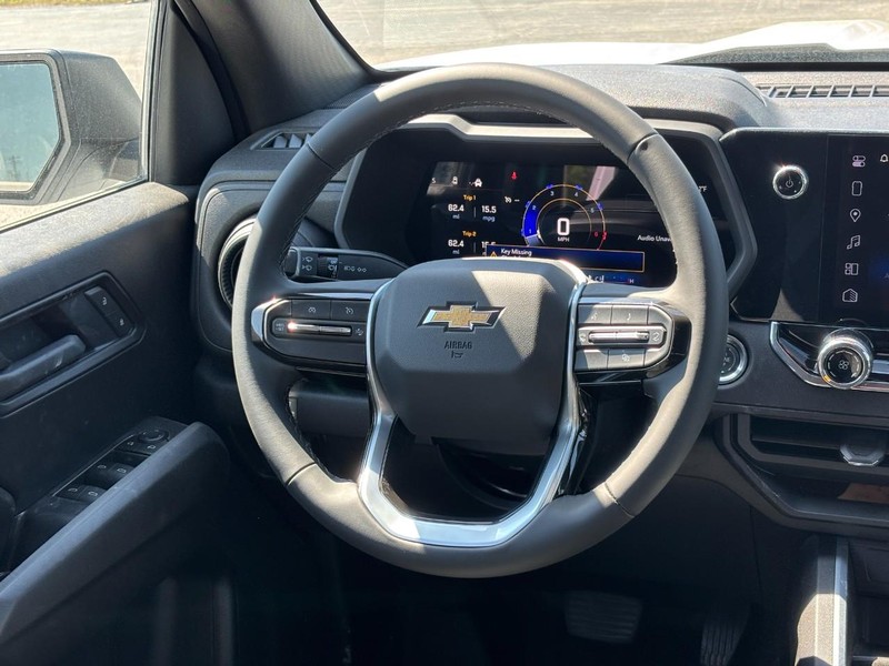 Chevrolet Colorado Vehicle Full-screen Gallery Image 7