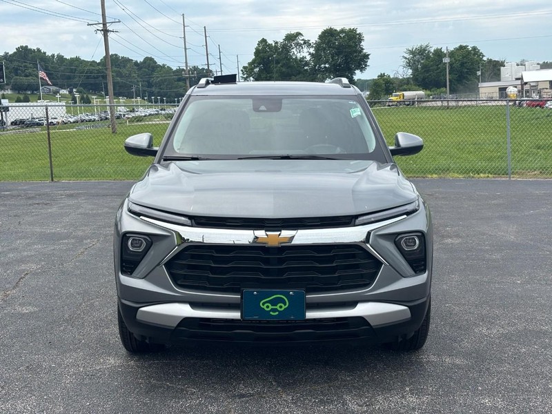 Chevrolet TrailBlazer Vehicle Full-screen Gallery Image 8