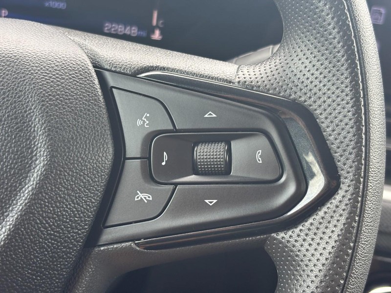 Chevrolet TrailBlazer Vehicle Full-screen Gallery Image 18