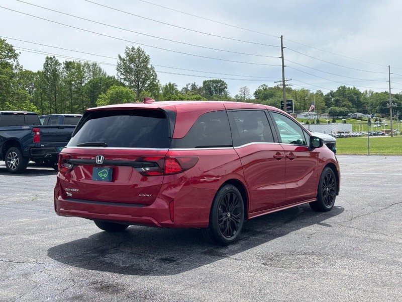 Honda Odyssey Vehicle Full-screen Gallery Image 05