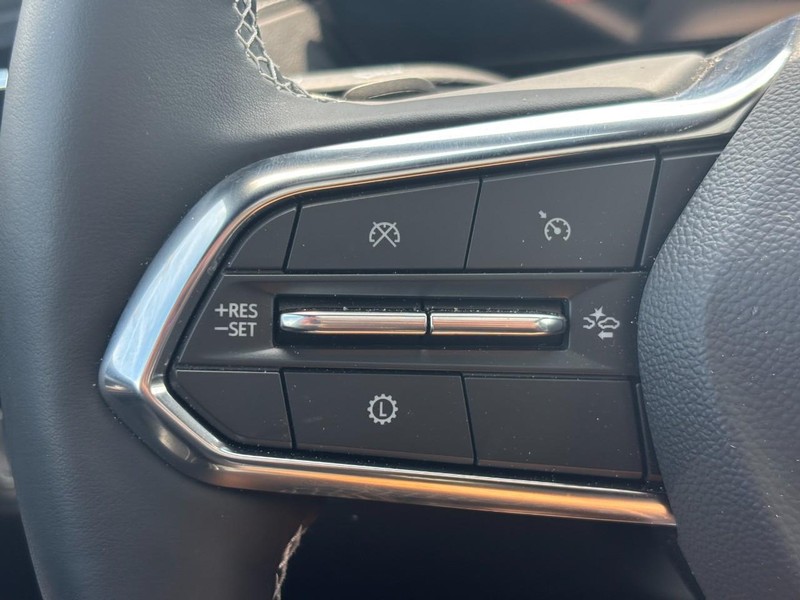 Chevrolet Traverse Vehicle Full-screen Gallery Image 18