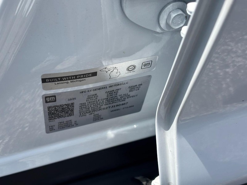 Chevrolet Traverse Vehicle Full-screen Gallery Image 25