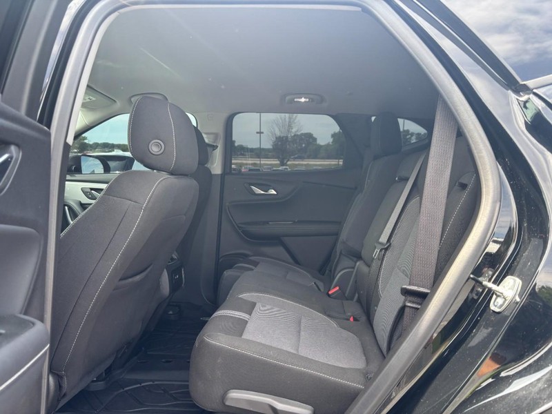 Chevrolet Blazer Vehicle Full-screen Gallery Image 10
