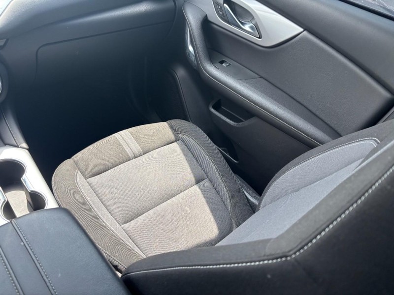 Chevrolet Blazer Vehicle Full-screen Gallery Image 15
