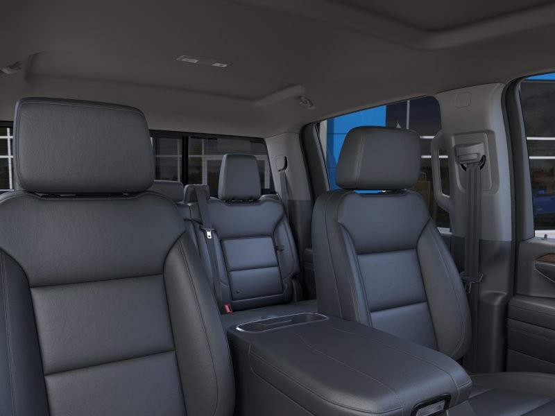 Chevrolet Silverado 2500HD Vehicle Full-screen Gallery Image 24