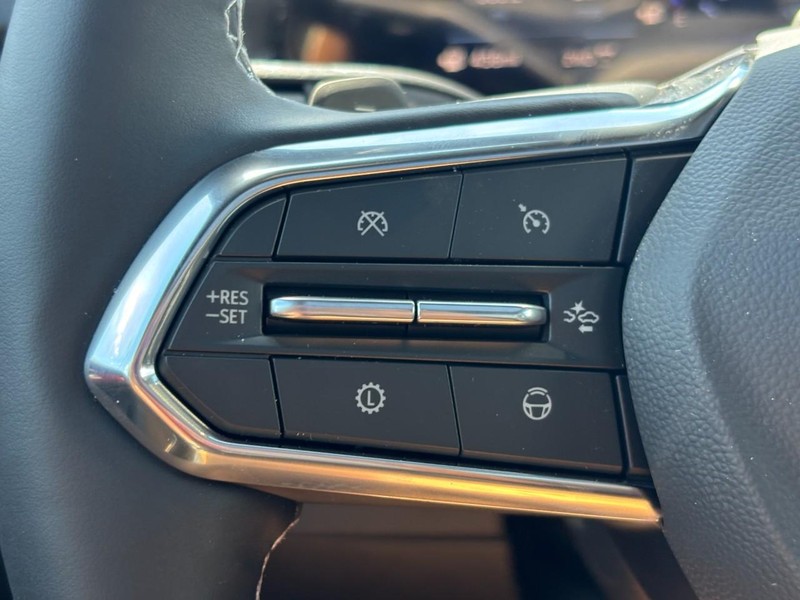 Chevrolet Traverse Vehicle Full-screen Gallery Image 13