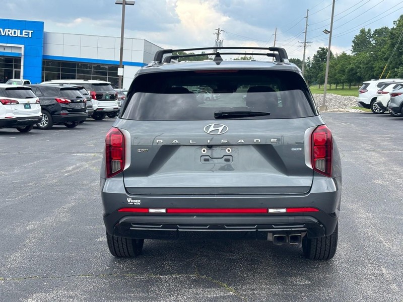 Hyundai Palisade Vehicle Full-screen Gallery Image 4