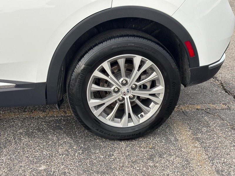 Buick Envision Vehicle Full-screen Gallery Image 09
