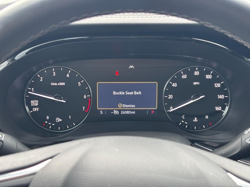 Buick Envision Vehicle Full-screen Gallery Image 19