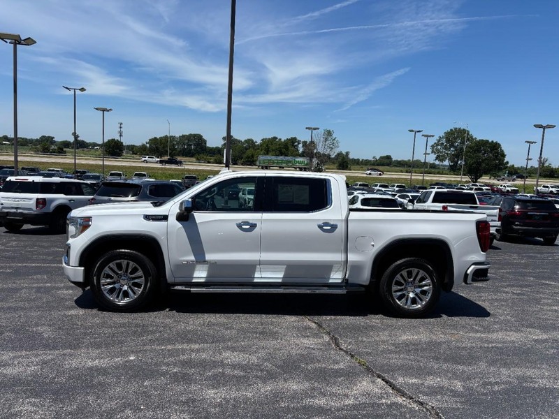 GMC Sierra 1500 Vehicle Full-screen Gallery Image 2