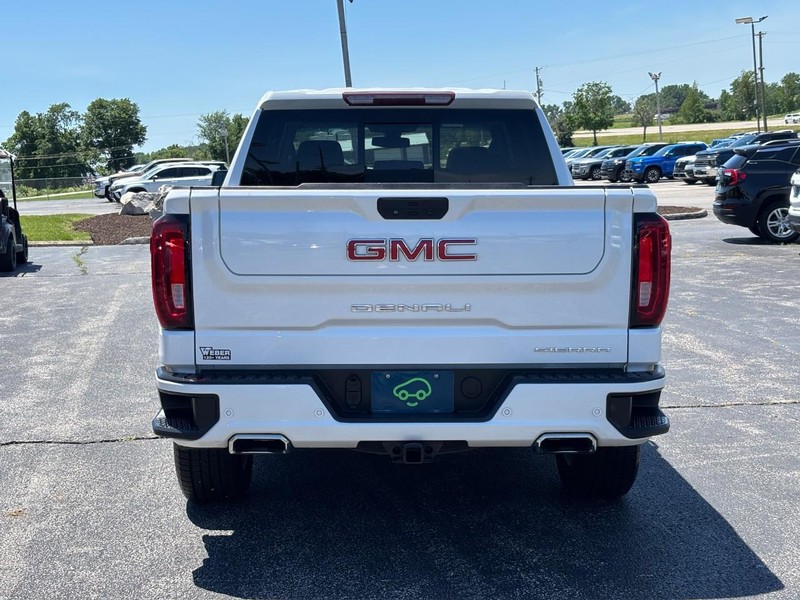 GMC Sierra 1500 Vehicle Full-screen Gallery Image 4