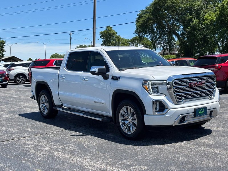 GMC Sierra 1500 Vehicle Full-screen Gallery Image 7